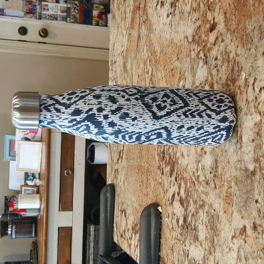 Water bottle
